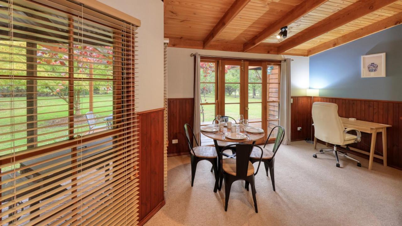 Beechworth Cedar Cottages Esterno foto