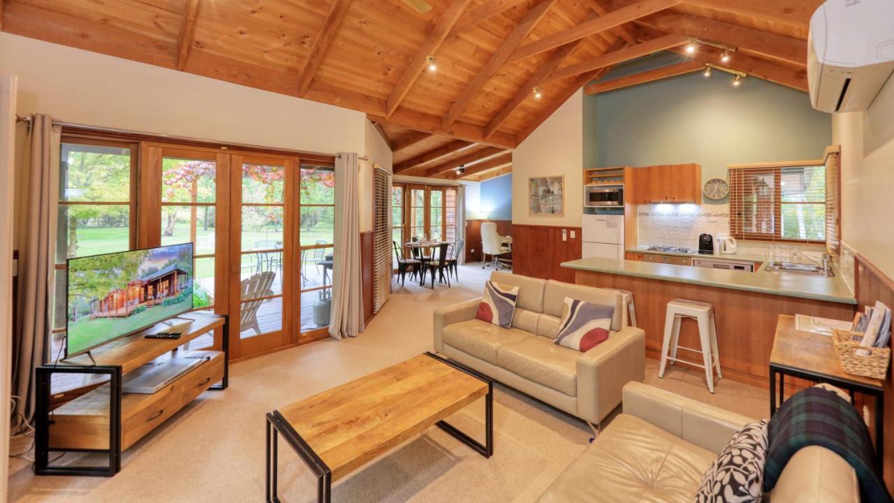 Beechworth Cedar Cottages Esterno foto