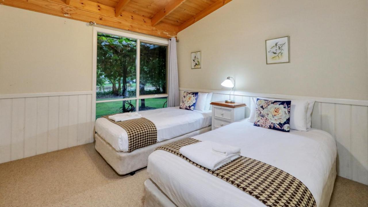 Beechworth Cedar Cottages Esterno foto