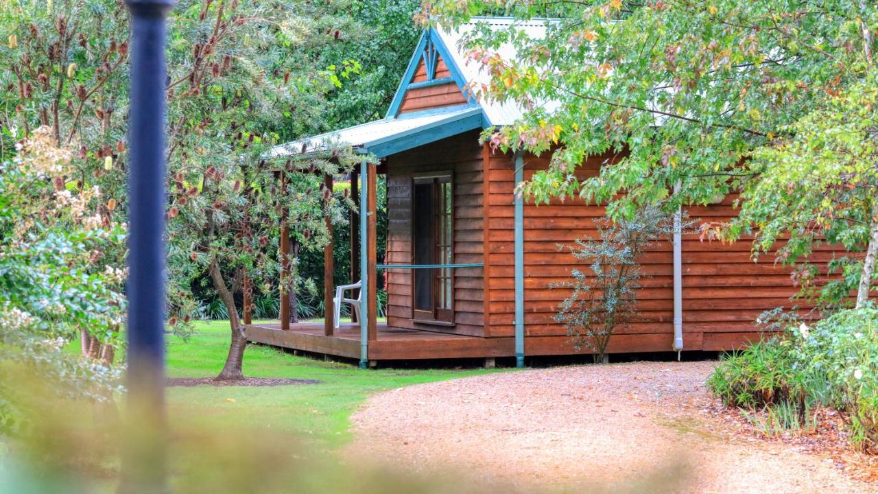 Beechworth Cedar Cottages Esterno foto