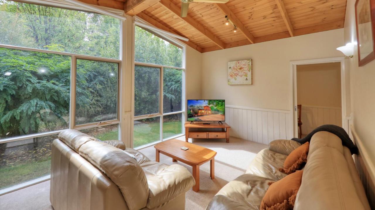 Beechworth Cedar Cottages Esterno foto