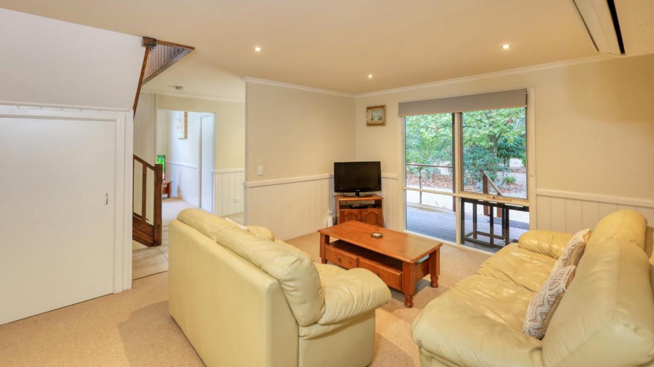 Beechworth Cedar Cottages Esterno foto